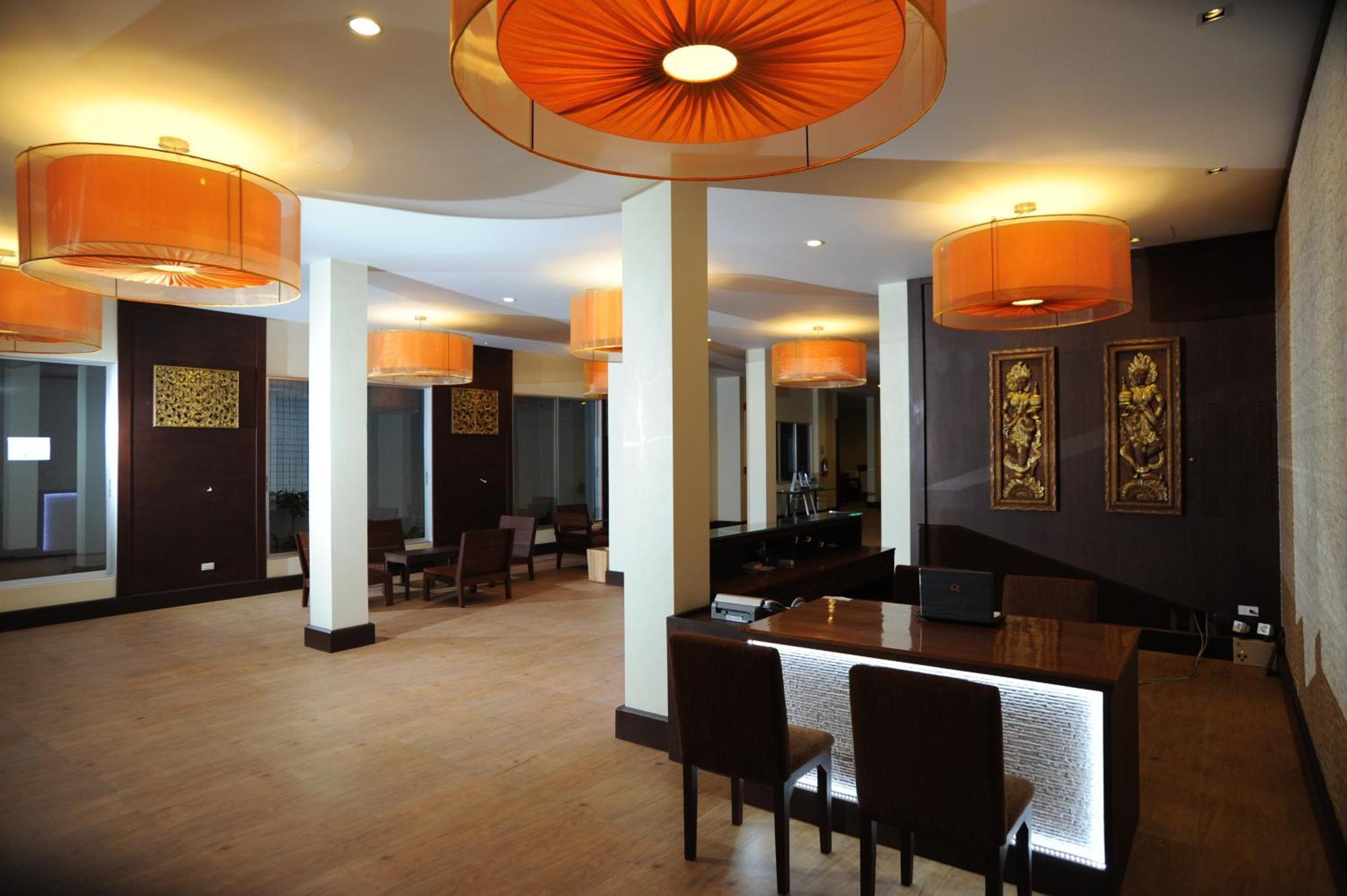 Mawin Hotel Chiang Mai Exterior photo
