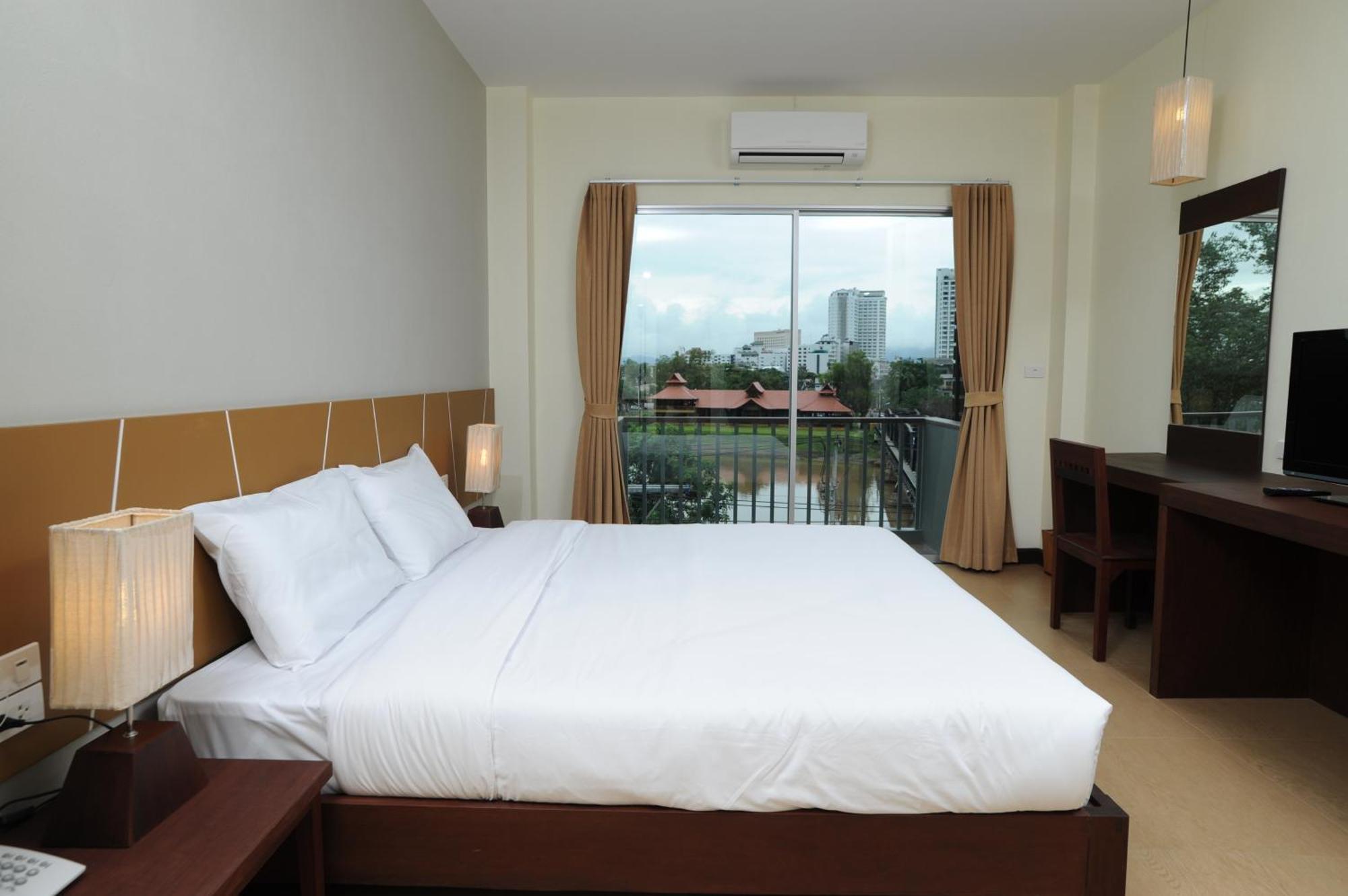 Mawin Hotel Chiang Mai Exterior photo